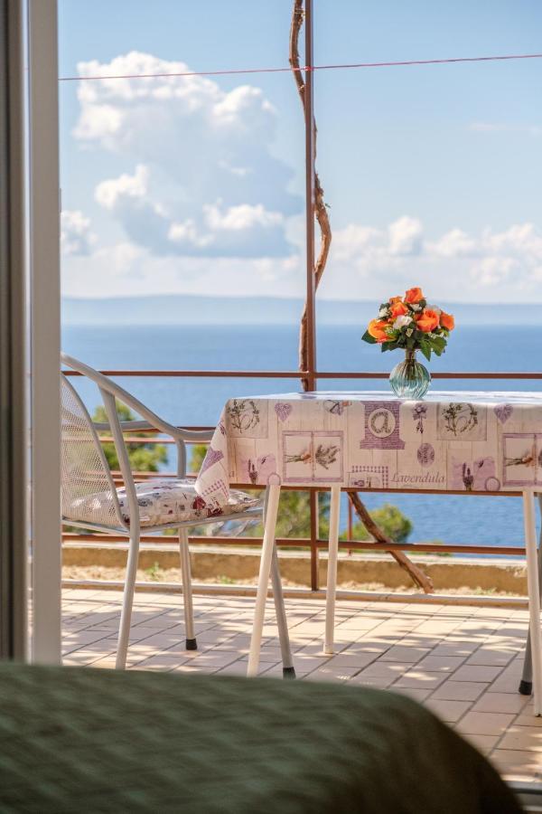 Rooms Sani Брела Экстерьер фото